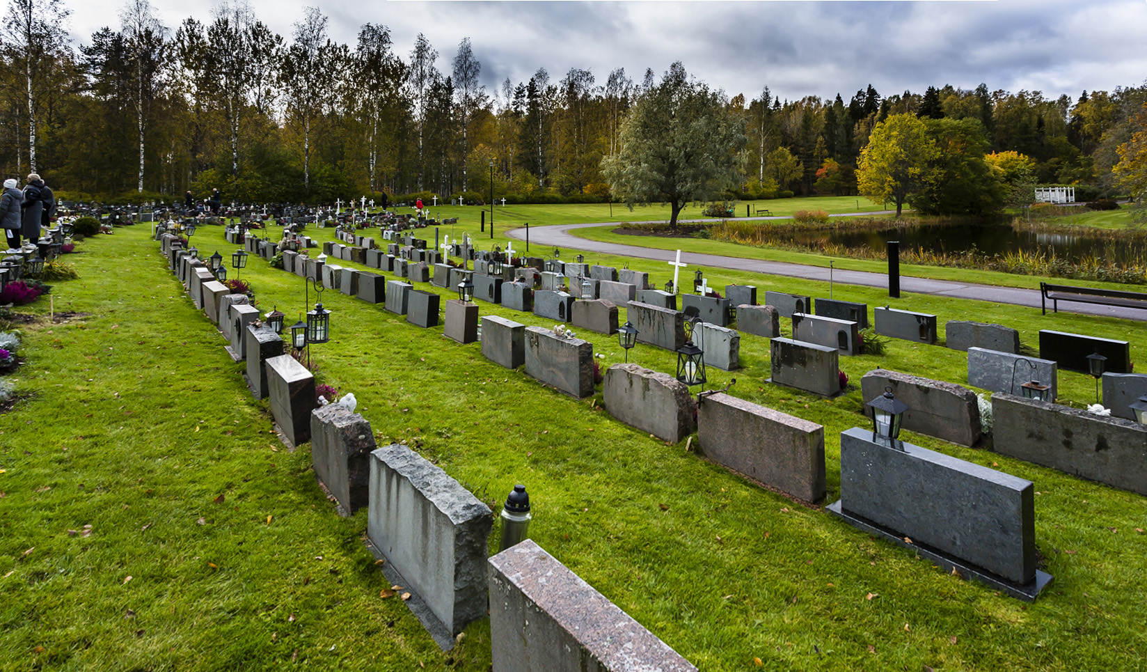 Kellonummen hautausmaa - Kirkko Espoossa